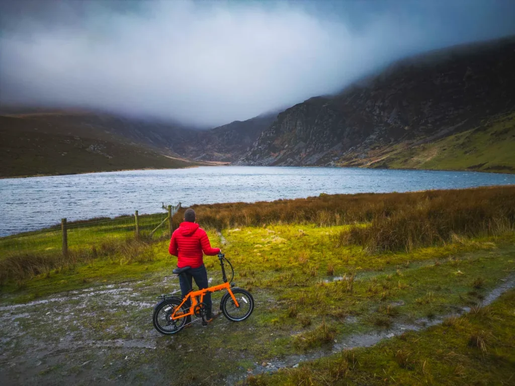 Estarli Lakes